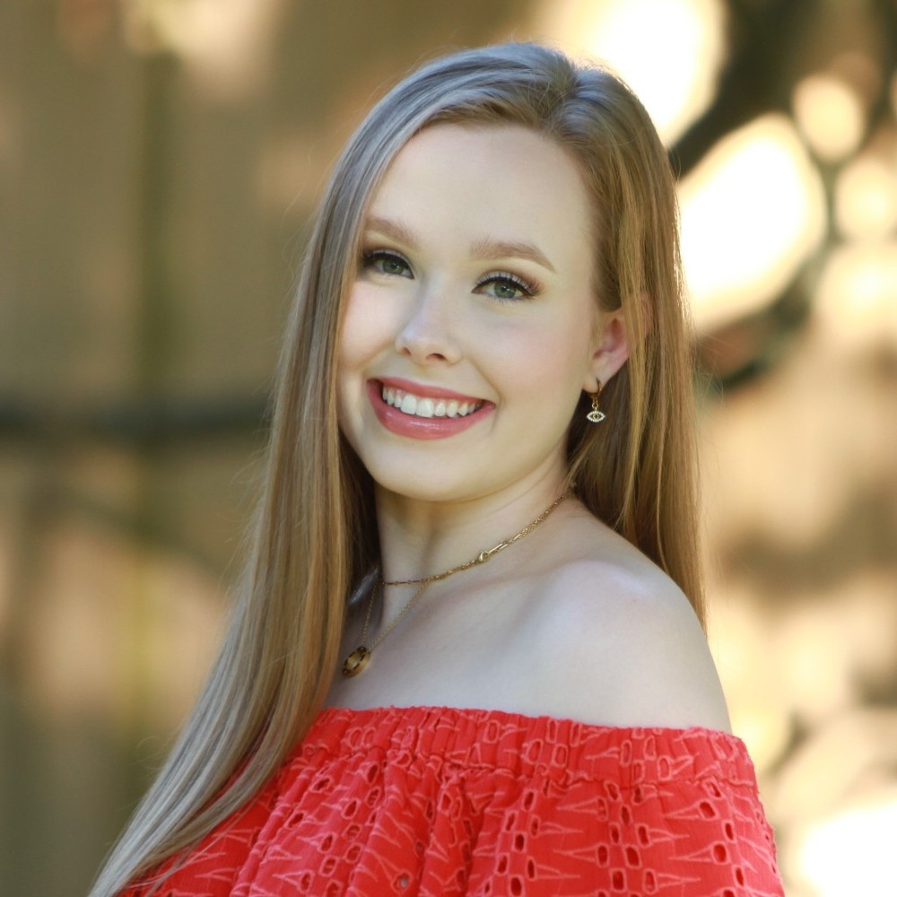 Meet your Posher, Julianne